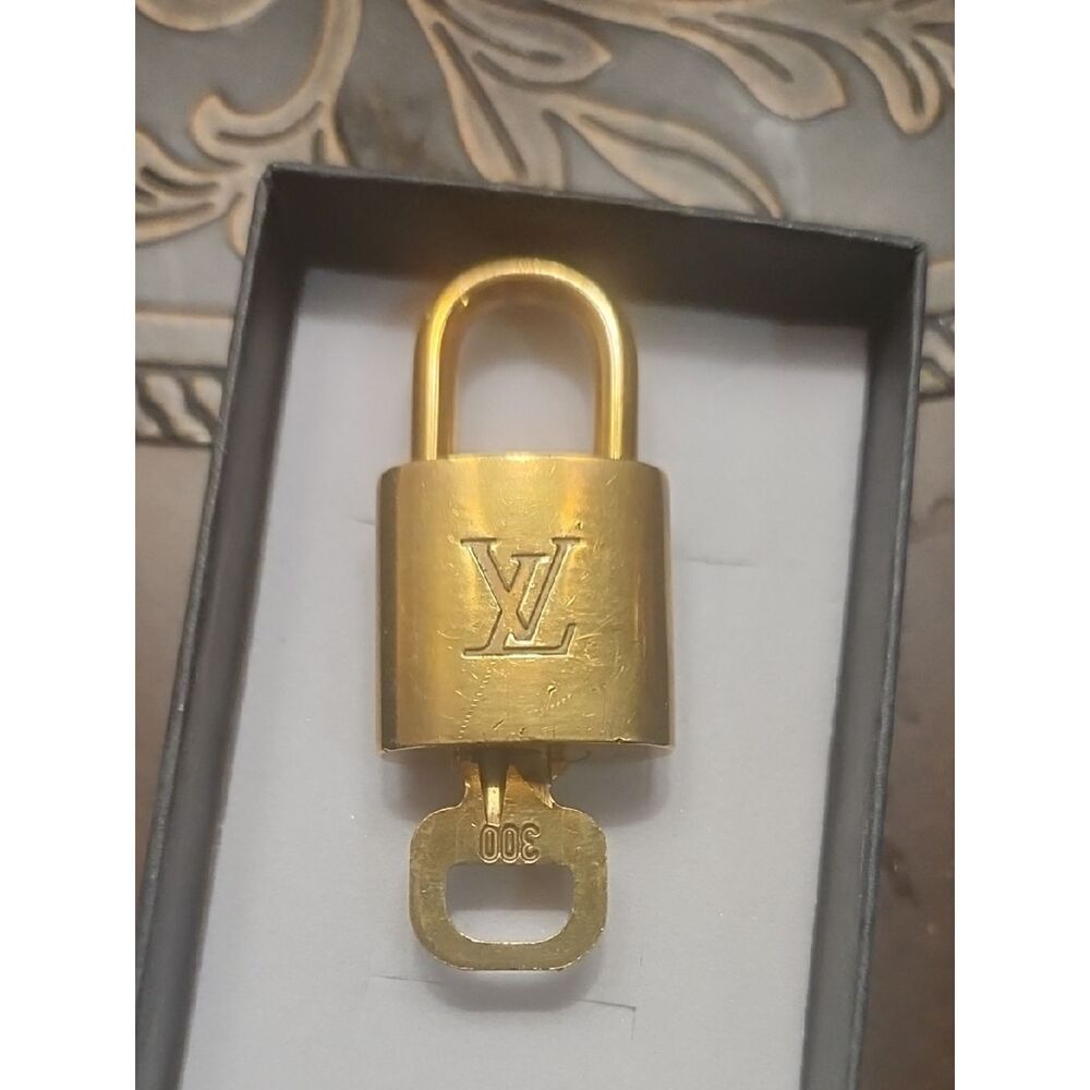 Louis Vuitton Lock and Key #300